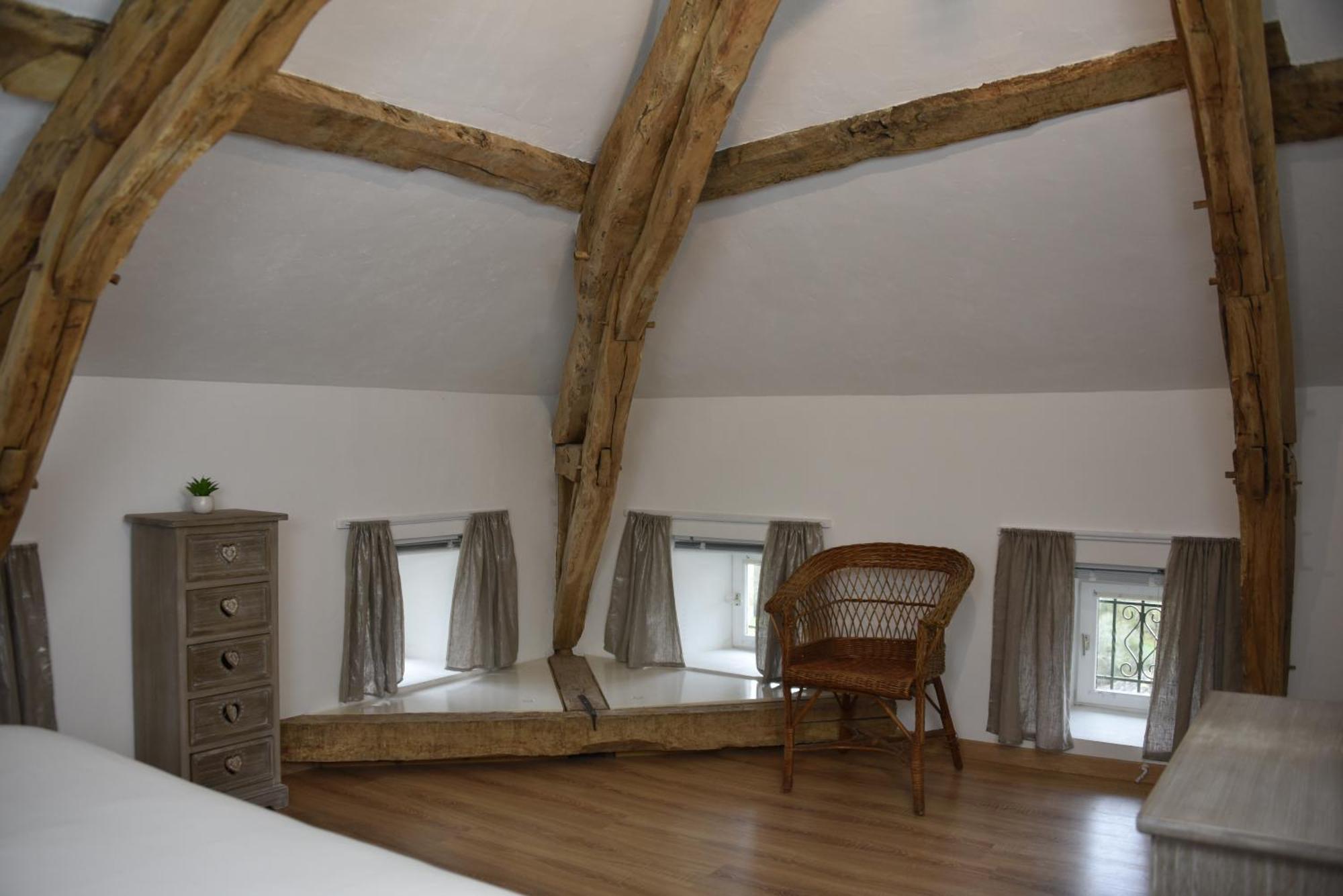 Вилла Les Collines Du Quercy Blanc Кастельно-Монратье Номер фото