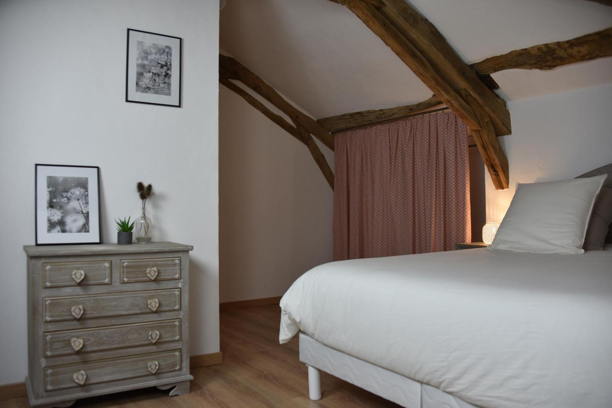Вилла Les Collines Du Quercy Blanc Кастельно-Монратье Номер фото